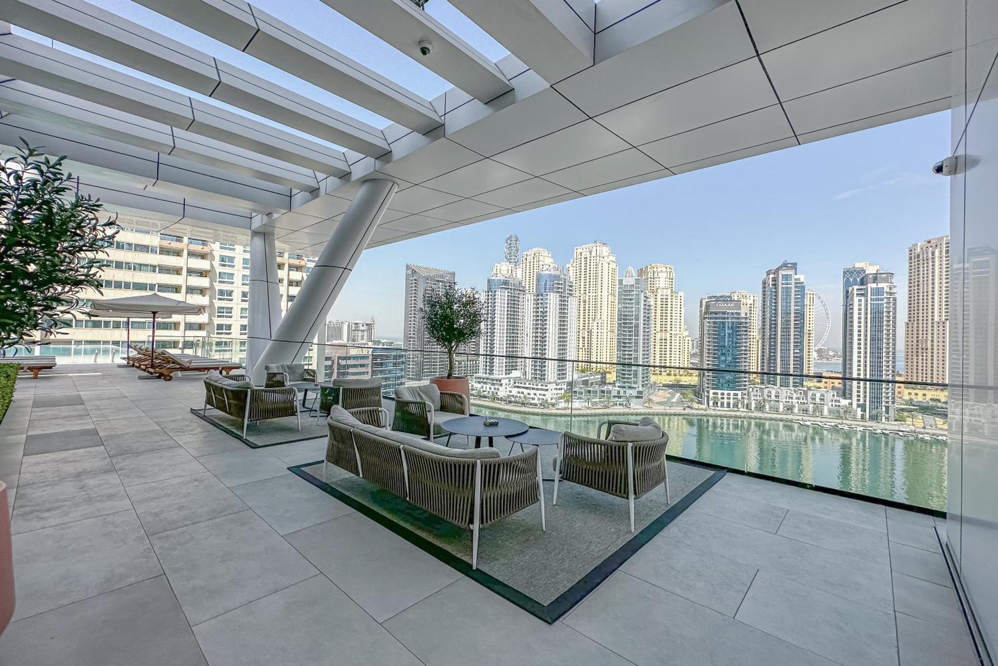 Modern 2Br High Floor Haven In Vida Dubai Marina Apartment Luaran gambar