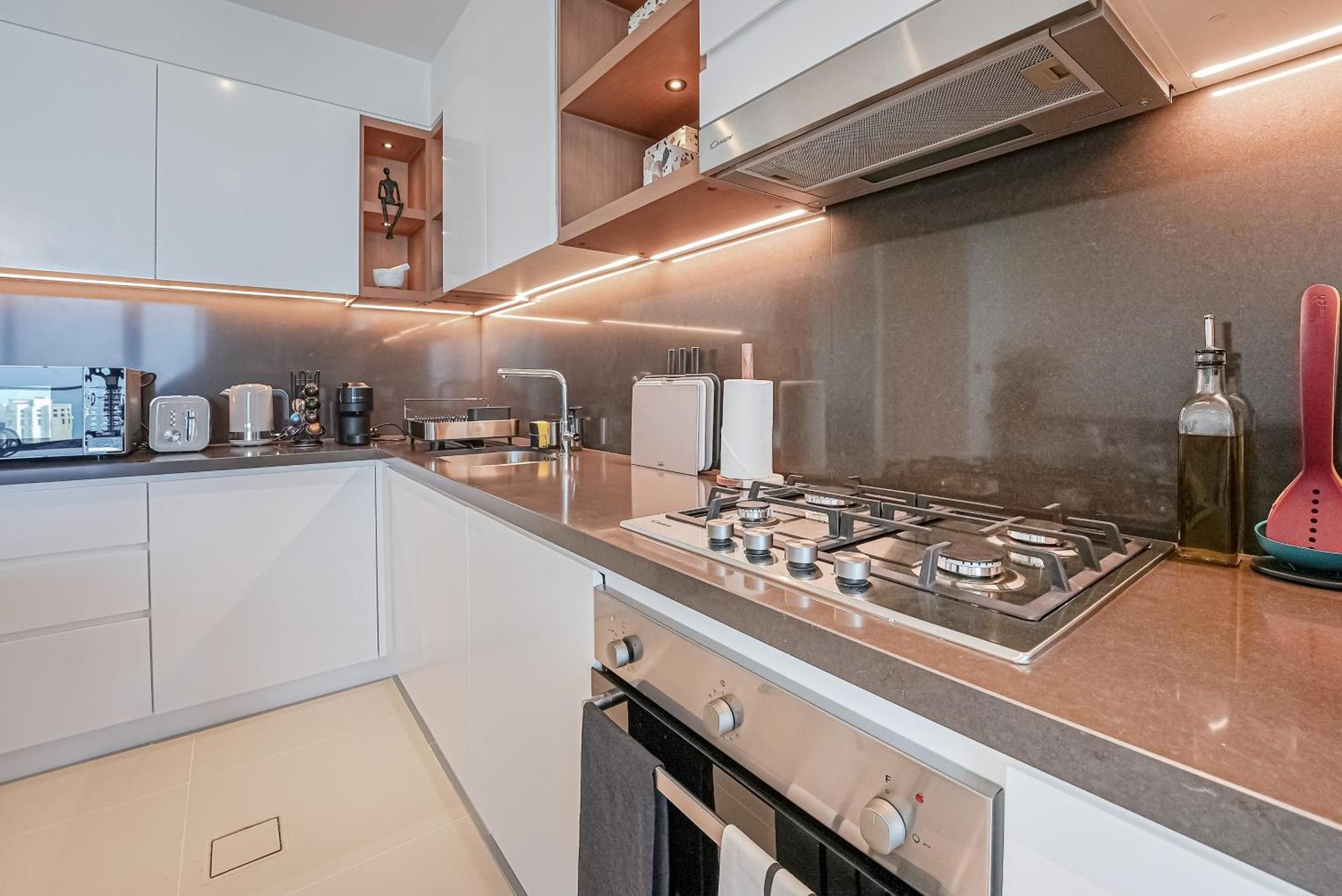 Modern 2Br High Floor Haven In Vida Dubai Marina Apartment Luaran gambar