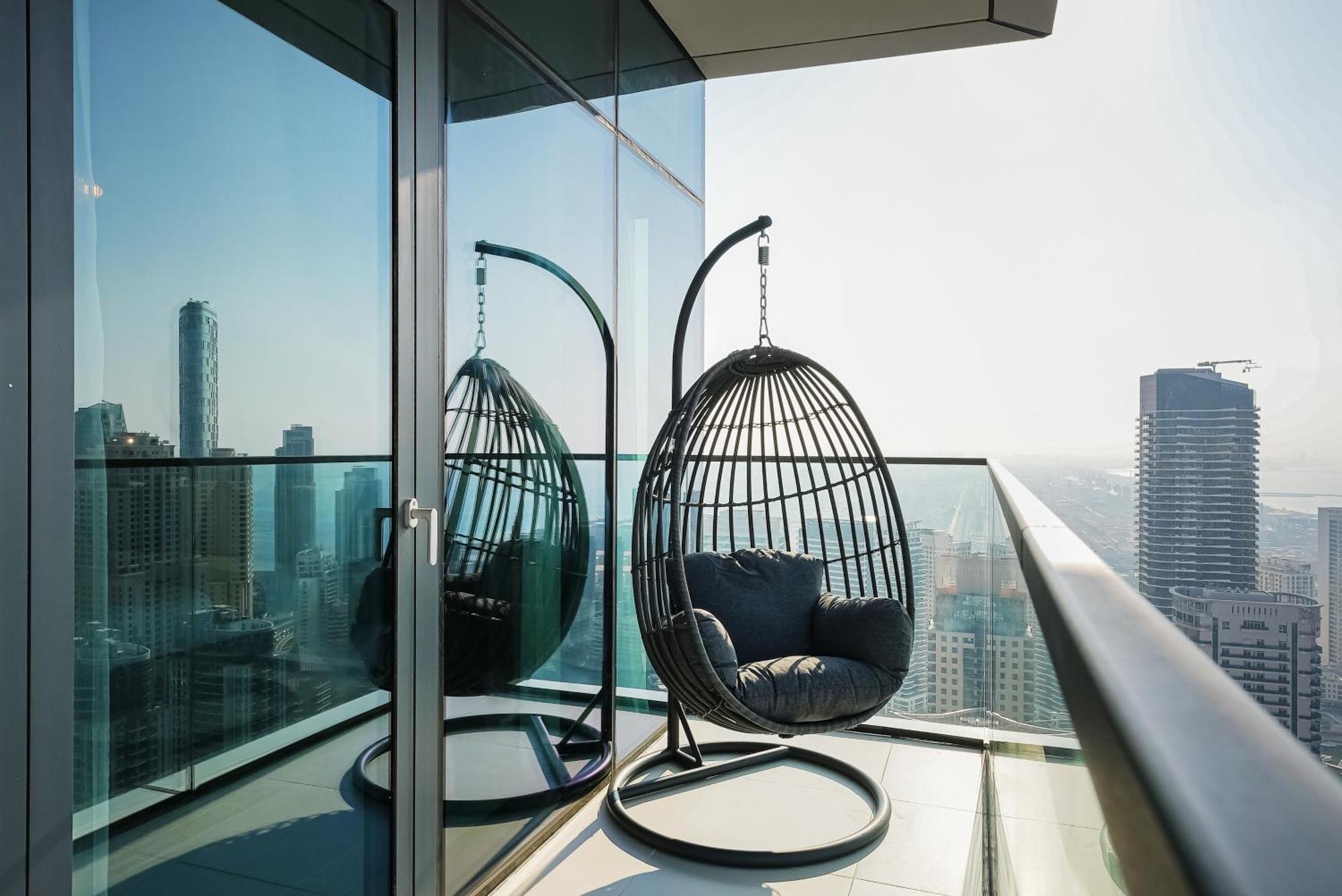 Modern 2Br High Floor Haven In Vida Dubai Marina Apartment Luaran gambar