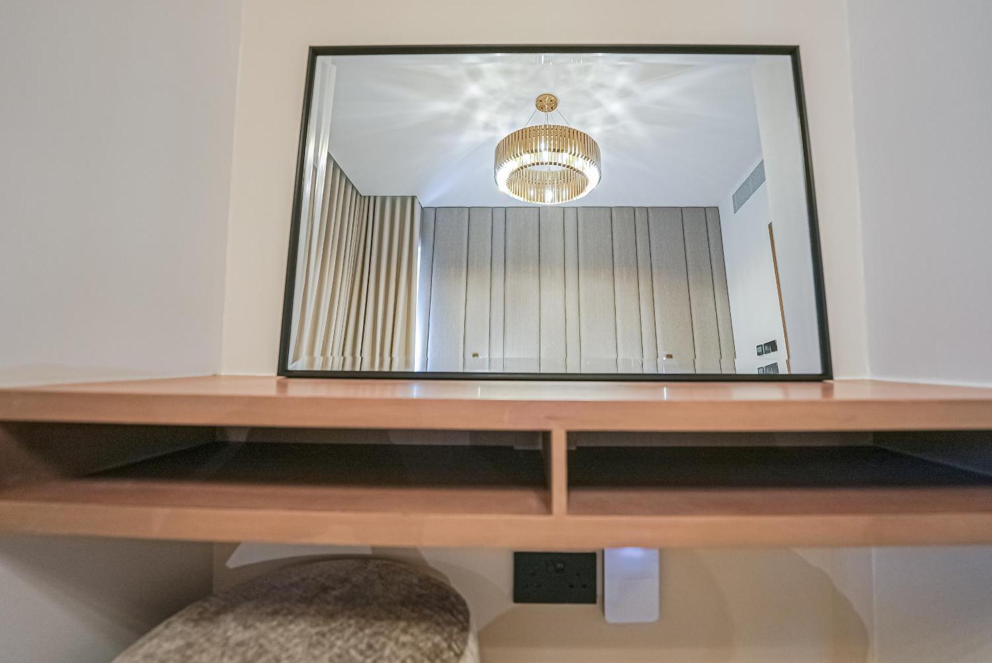 Modern 2Br High Floor Haven In Vida Dubai Marina Apartment Luaran gambar
